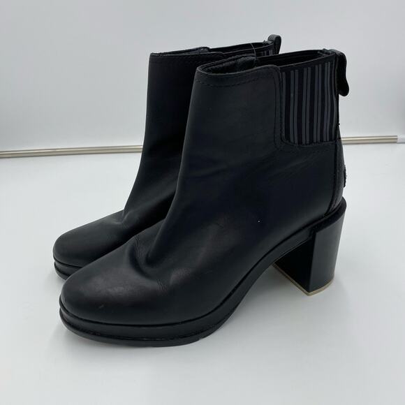 Sorel Women's Black Leather Margot 3" Platform Chelsea Boot Size 9 - Picture 1 of 10